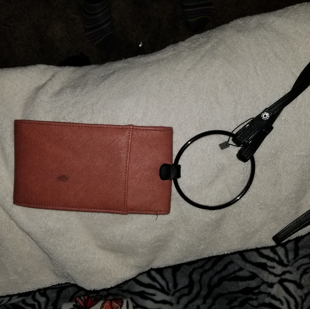 Purse - Picture 4 of 6